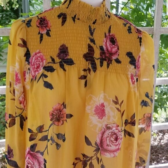 Living Doll Los Angeles Floral Long Sleeve Blouse - Picture 2 of 8